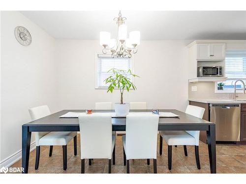 54 William Street, Toronto, ON - Indoor Photo Showing Dining Room