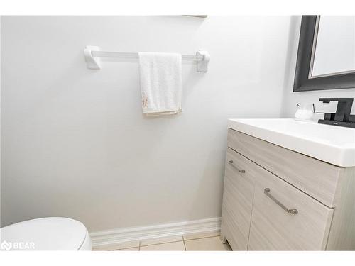 13313 Bathurst Street, Richmond Hill, ON - Indoor Photo Showing Bathroom