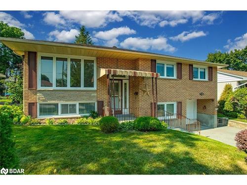 16 Lay Street, Barrie, ON - Outdoor With Facade