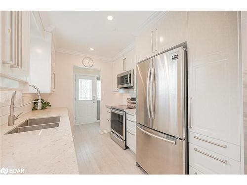 17A Cundles Road E, Barrie, ON - Indoor Photo Showing Kitchen With Stainless Steel Kitchen With Double Sink