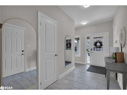 206 Prescott Drive, Stayner, ON - Indoor Photo Showing Other Room