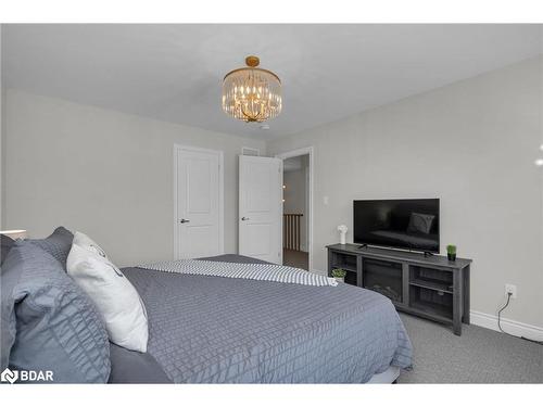 206 Prescott Drive, Stayner, ON - Indoor Photo Showing Bedroom