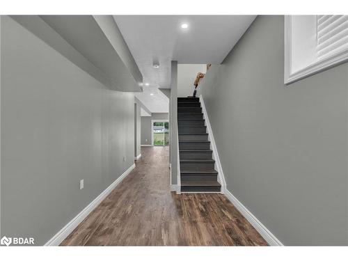 206 Prescott Drive, Stayner, ON - Indoor Photo Showing Other Room