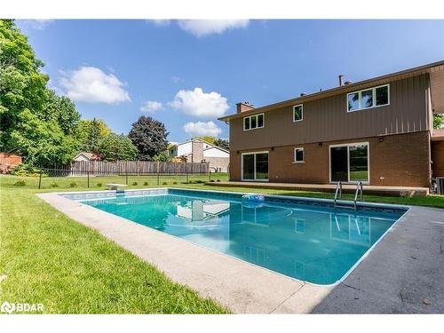 16 Garrett Crescent, Barrie, ON - Outdoor With In Ground Pool With Backyard