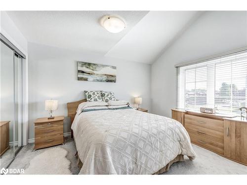 29 Mappin Way, Whitby, ON - Indoor Photo Showing Bedroom