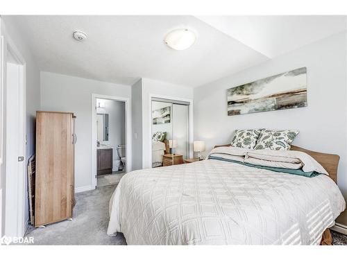 29 Mappin Way, Whitby, ON - Indoor Photo Showing Bedroom