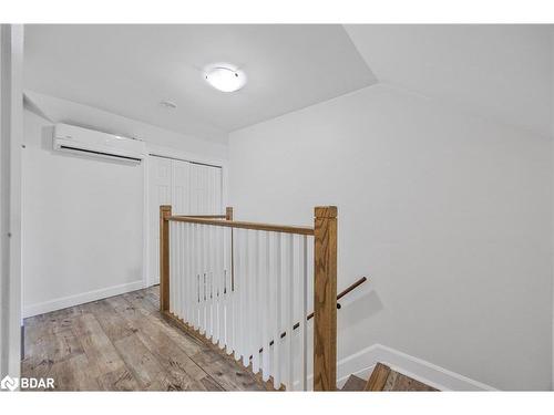 665 4 Line S, Oro-Medonte, ON - Indoor Photo Showing Other Room