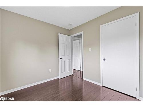 16 Herrell Avenue, Barrie, ON - Indoor Photo Showing Other Room