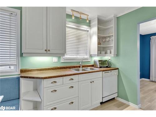 115 Albert Street, Peterborough, ON - Indoor Photo Showing Kitchen With Double Sink