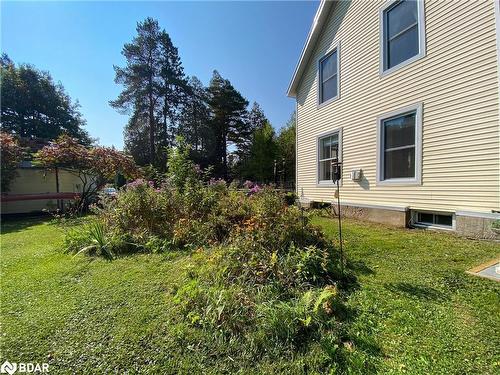 4 Spruce Street, Baysville, ON - Outdoor