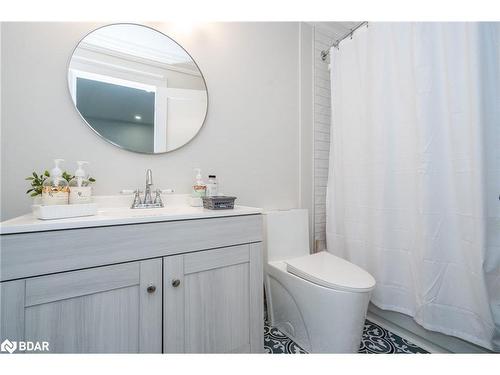 K1-155 Edgehill Drive, Barrie, ON - Indoor Photo Showing Bathroom