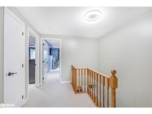 9 Quail Crescent, Barrie, ON - Indoor Photo Showing Other Room