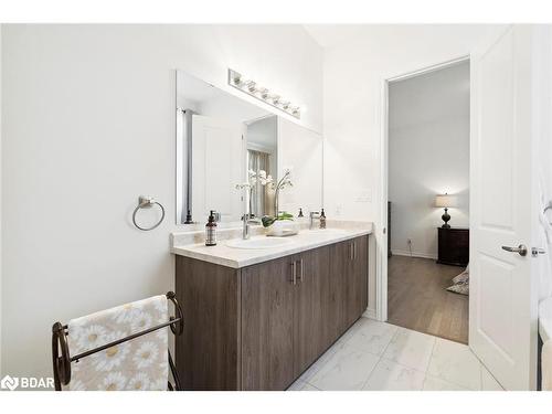 346 Ramblewood Drive Drive, Wasaga Beach, ON - Indoor Photo Showing Bathroom