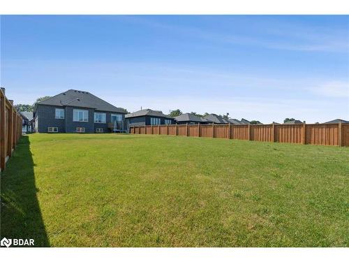 346 Ramblewood Drive Drive, Wasaga Beach, ON - Outdoor With Backyard