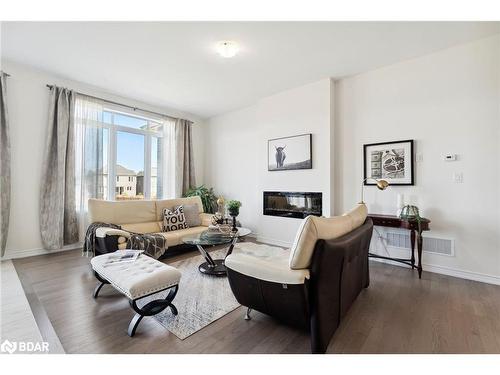 346 Ramblewood Drive Drive, Wasaga Beach, ON - Indoor Photo Showing Living Room With Fireplace