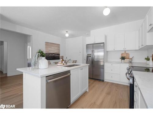 248 Duncan Street, Stayner, ON - Indoor Photo Showing Kitchen With Stainless Steel Kitchen With Upgraded Kitchen