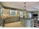 181 Peter Street N, Orillia, ON  - Indoor Photo Showing Kitchen With Stainless Steel Kitchen With Upgraded Kitchen 