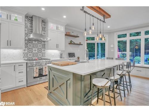 101 Budds Mill Road, Snow Valley, ON - Indoor Photo Showing Kitchen With Upgraded Kitchen