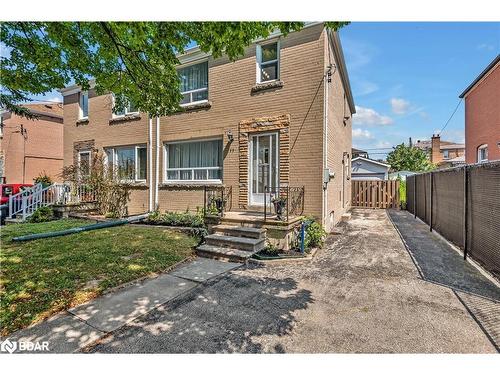 55 Laurel Avenue, Toronto, ON - Outdoor