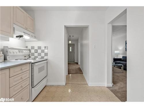 55 Laurel Avenue, Toronto, ON - Indoor Photo Showing Kitchen With Double Sink