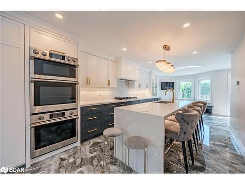 2269 Somers Boulevard, Innisfil, ON - Indoor Photo Showing Kitchen With Stainless Steel Kitchen With Upgraded Kitchen