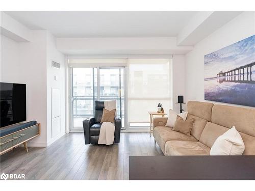 305-241 Sea Ray Avenue, Innisfil, ON - Indoor Photo Showing Living Room