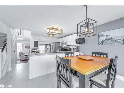 1 Columbia Road, Barrie, ON - Indoor Photo Showing Dining Room