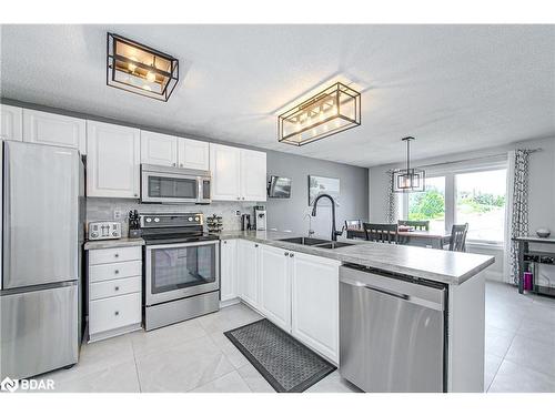 1 Columbia Road, Barrie, ON - Indoor Photo Showing Kitchen With Stainless Steel Kitchen With Double Sink