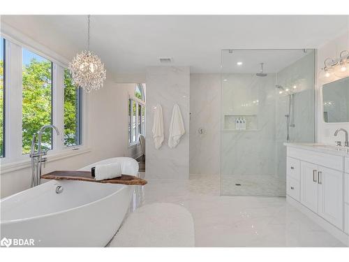 376 Brewery Lane, Orillia, ON - Indoor Photo Showing Bathroom