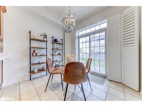 4 Kincaid Lane, Bath, ON - Indoor Photo Showing Dining Room