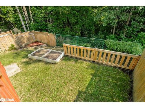 49 Burns Circle, Barrie, ON - Outdoor With Backyard