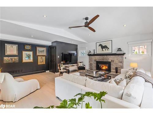 112 Collingwood Street, Barrie, ON - Indoor Photo Showing Living Room With Fireplace