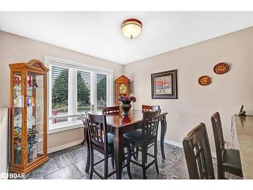 57 Downing Crescent, Barrie, ON - Indoor Photo Showing Dining Room