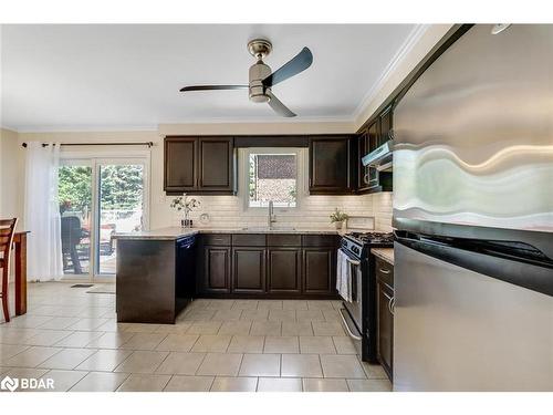 2 Carmichael Court, Orillia, ON - Indoor Photo Showing Kitchen With Upgraded Kitchen