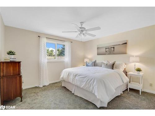 2 Carmichael Court, Orillia, ON - Indoor Photo Showing Bedroom