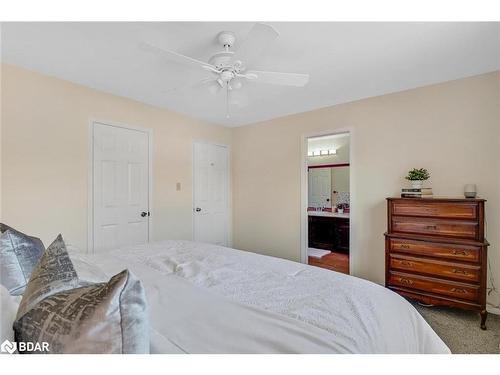 2 Carmichael Court, Orillia, ON - Indoor Photo Showing Bedroom