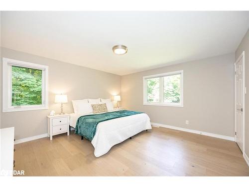 70 Copeland Creek Drive, Tiny, ON - Indoor Photo Showing Bedroom