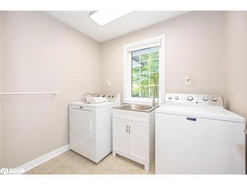 70 Copeland Creek Drive, Tiny, ON - Indoor Photo Showing Laundry Room