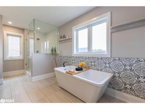 13 Rugman Crescent, Barrie, ON - Indoor Photo Showing Bathroom