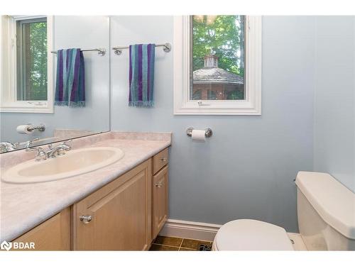 2087 Wilkinson Street, Innisfil, ON - Indoor Photo Showing Bathroom