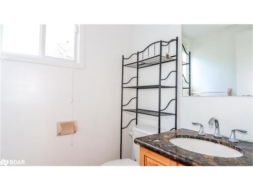 50 Patton Road, Barrie, ON - Indoor Photo Showing Bathroom