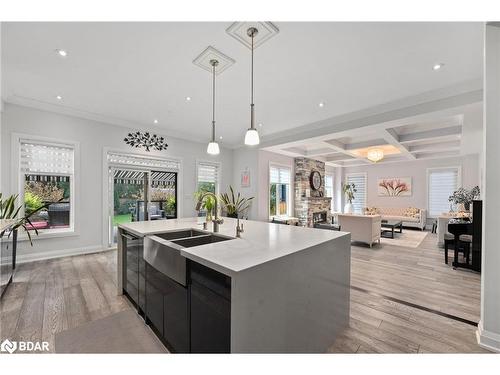 1648 Roslyn Avenue, Innisfil, ON - Indoor Photo Showing Kitchen With Double Sink