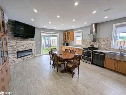 17 Middlebrook Road, Wasaga Beach, ON - Indoor Photo Showing Other Room With Fireplace