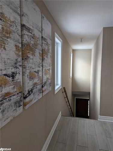 17 Middlebrook Road, Wasaga Beach, ON - Indoor Photo Showing Other Room