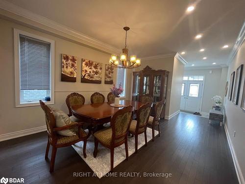 9 Middleton Drive Drive, Wasaga Beach, ON - Indoor Photo Showing Dining Room