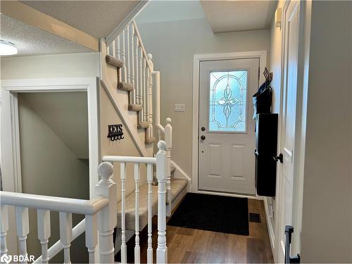 174 Pickett Crescent, Barrie, ON - Indoor Photo Showing Other Room