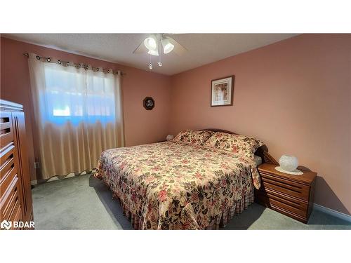 556 Leacock Drive, Barrie, ON - Indoor Photo Showing Bedroom