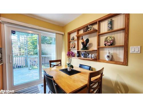 556 Leacock Drive, Barrie, ON - Indoor Photo Showing Dining Room