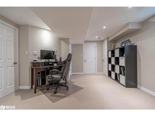 35 Bartor Boulevard, Barrie, ON - Indoor Photo Showing Office