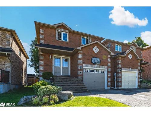 35 Bartor Boulevard, Barrie, ON - Outdoor With Facade